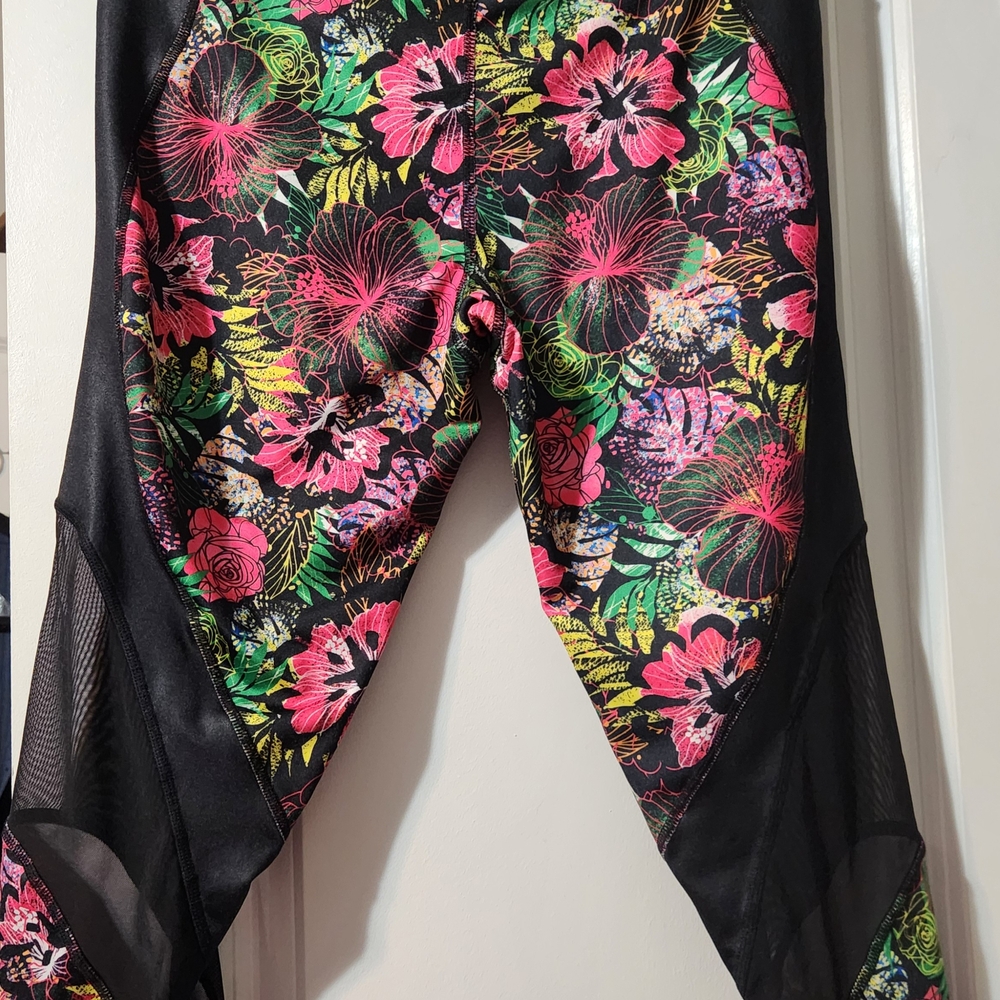 Zumba Fitness Floral Leggings - Black and Multicolor